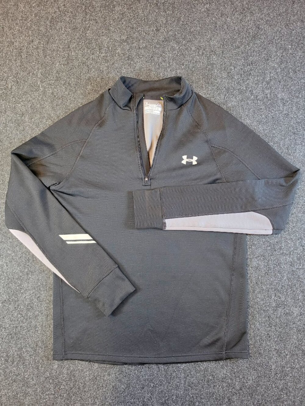 Under Armour ColdGear Mens Large Fitted 1/4 Zip Pullover Black Gray Athletic